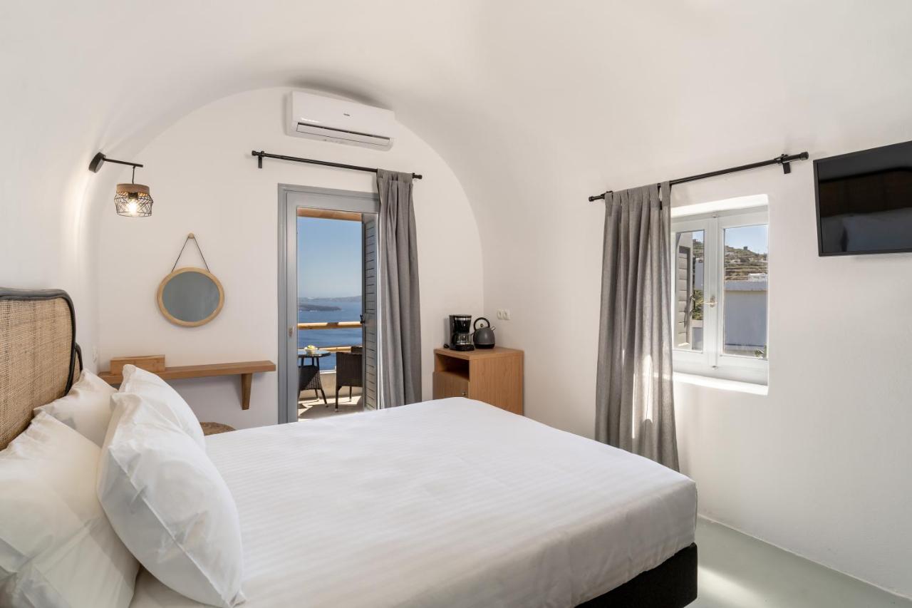 Evanthia Best View Thirassia Island Hotel Extérieur photo