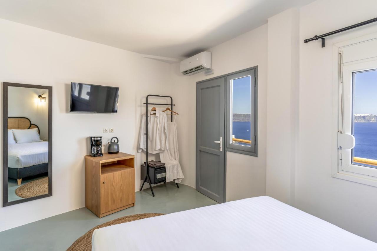 Evanthia Best View Thirassia Island Hotel Extérieur photo