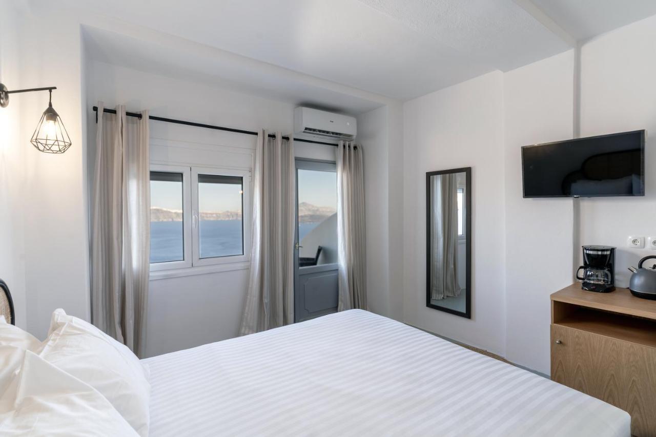 Evanthia Best View Thirassia Island Hotel Extérieur photo